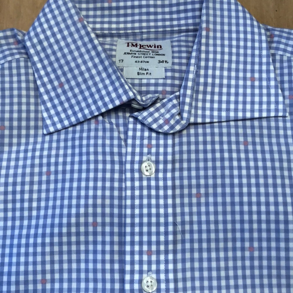 Great condition TM Lewin button down.
